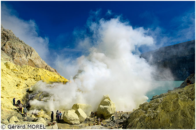 21 kawah ijen