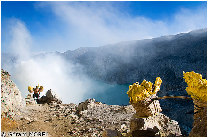 30 kawah ijen